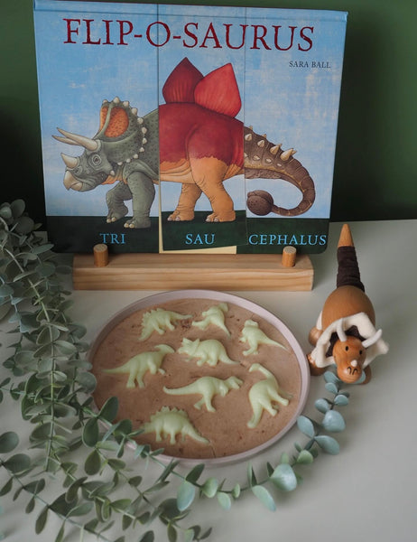 GLOW DINOSAURS