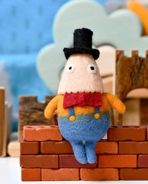 FELT HUMPTY DUMPTY MARIONETTE PUPPET TOY
