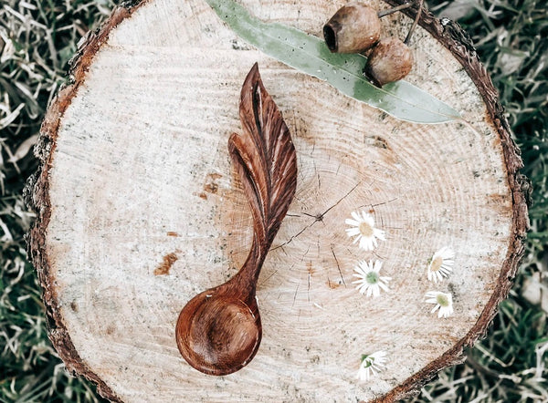 FLOATING LEAF SPOON