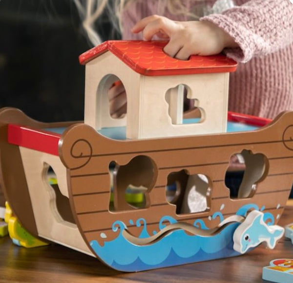 NOAH'S ARK SORT & PLAY SET