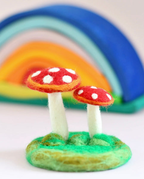 FELT RED MUSHROOMS TOADSTOOLS