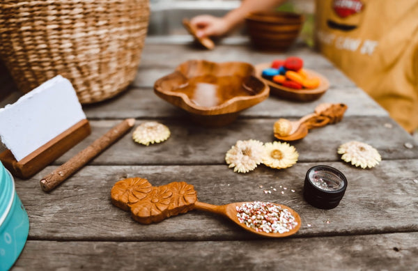 Triple flower spoon