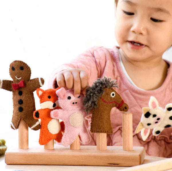 Gingerbread Man Story, Finger Puppet Set