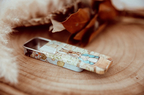 Beatrix potter mini slider tin (sold individually)