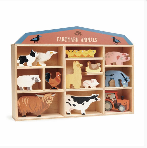 Farmyard animal display shelf set