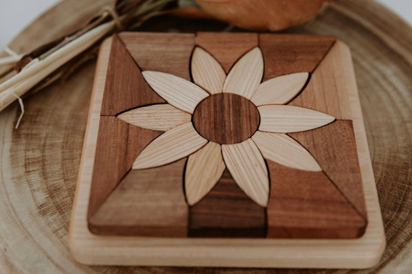 Two toned wooden sunflower Puzzle