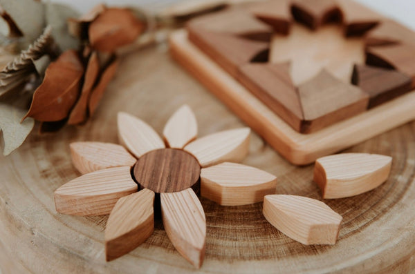 Two toned wooden sunflower Puzzle