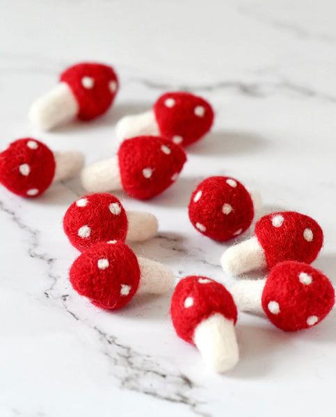 Felt Red Mushrooms - 10 Mushrooms
