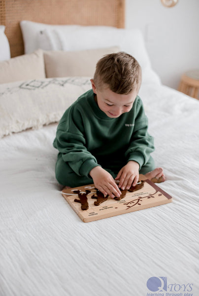Human Evolution Puzzle & Lacing Set