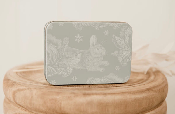 Winter rabbit tin