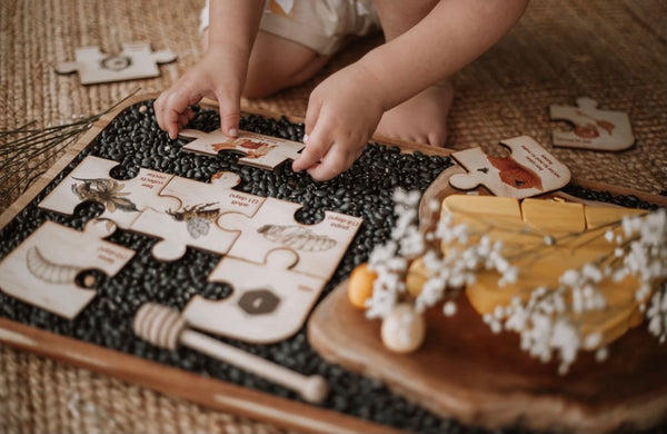 9 Piece honey bee puzzle