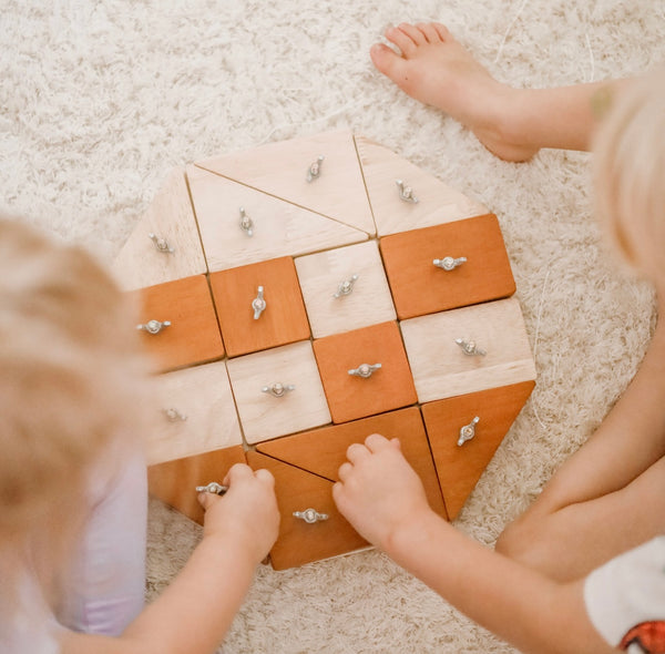 Tactile Learning Board