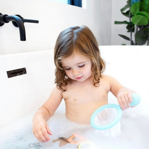 WATER BUGS FISHING NET WITH BUGS BATH TOY - BLUE