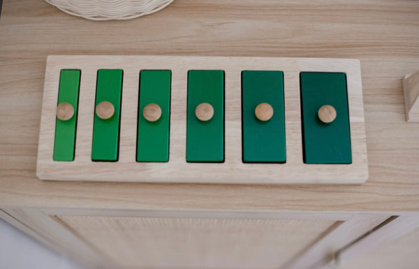 Narrow-wide knob puzzle