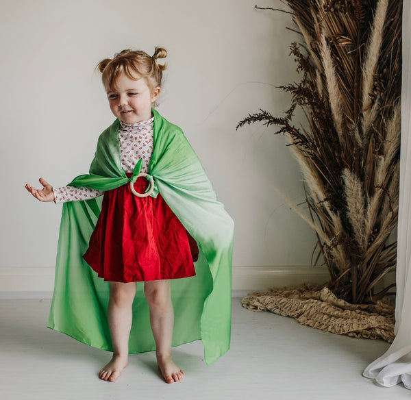 Spring play silk