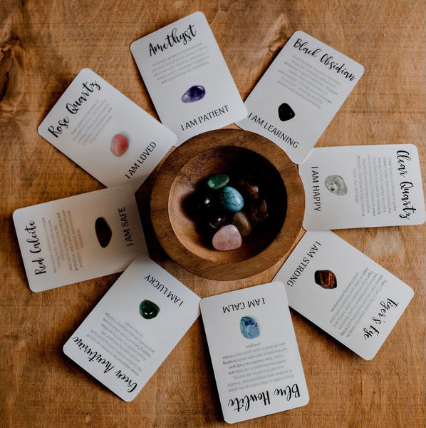 Crystal affirmations- 8 cards and tumble stones