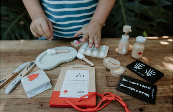 Surgeon kit
