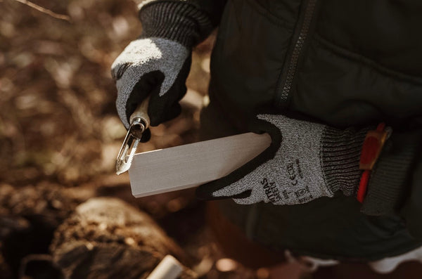 Gloves Cut Resistant-
10-12 Years