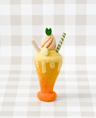 FELT MANGO MILK SHAKE PLAY FOOD