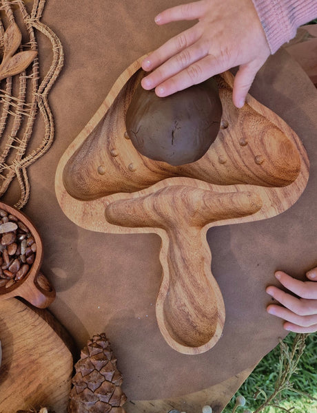 Meadow Mushroom Tray