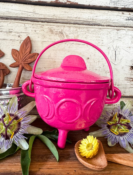 Pink triple moon cauldron set