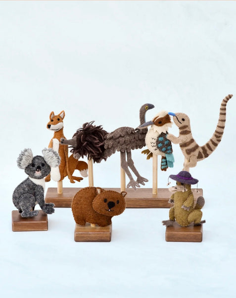WOMBAT STEW FINGER PUPPETS SET
