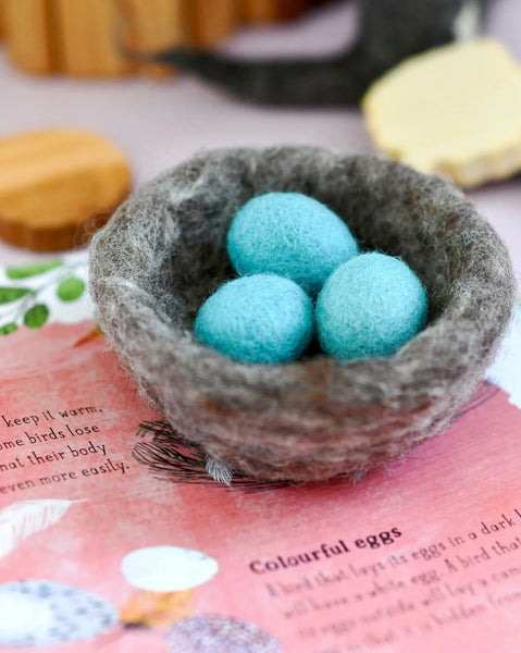 FELT NEST WITH 3 BLUE ROBIN EGGS