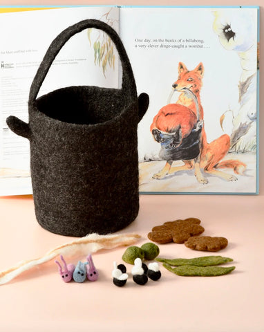 FELT "WOMBAT STEW" BILLY CAN AND SMALL PARTS PLAY SET