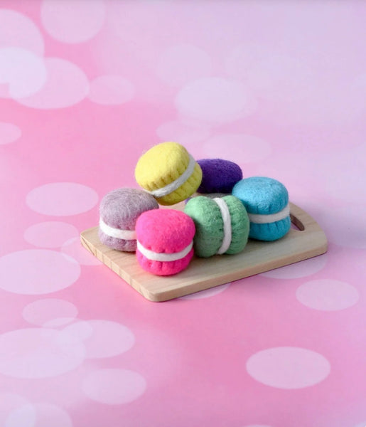 FELT MACARONS B - SET OF 6