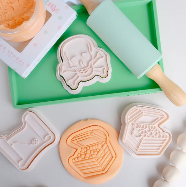Skull & Bones | Eco Playdough Stamp