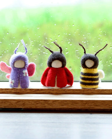 BUGS PEG DOLLS SET - BEE, LADYBUG AND BUTTERFLY