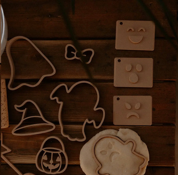 Ghost Stamp and Cutter Set - Halloween Eco Playdough Tools