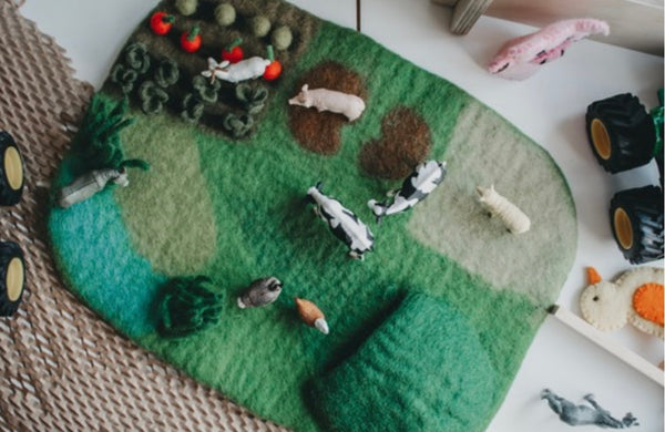 FARM FELT PLAY MAT PLAYSCAPE