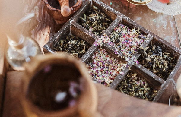 Delightful Dried Flowers- Flowering Confetti
