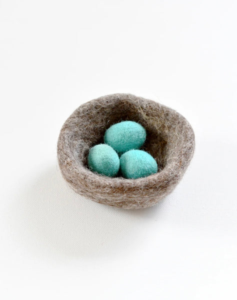 FELT NEST WITH 3 BLUE ROBIN EGGS