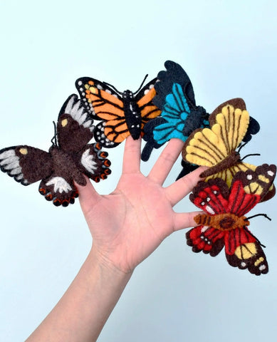 BUTTERFLIES FINGER PUPPET SET