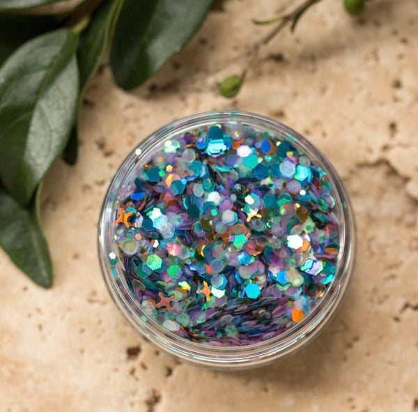 Glimmering Glitter