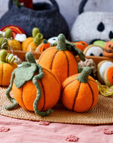 FELT PUMPKINS (SET OF 3)