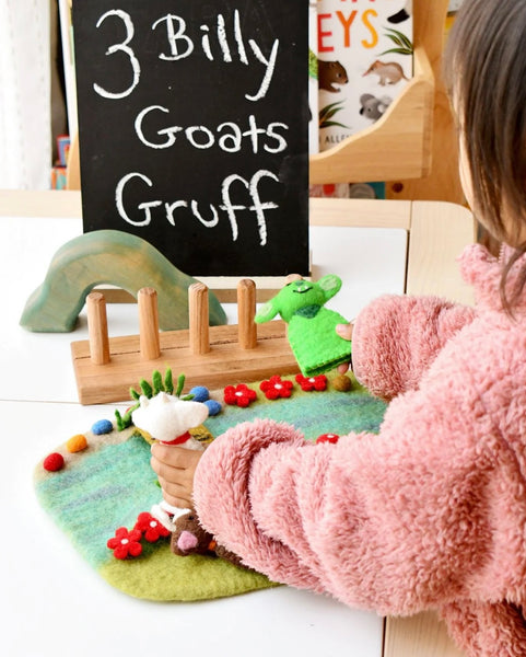 THREE BILLY GOATS GRUFF, FINGER PUPPET SET