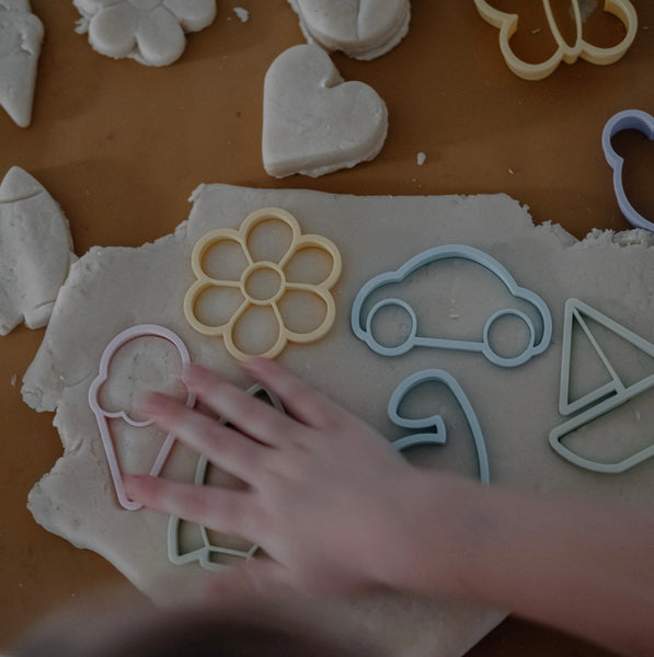 Playdough Assorted Colour Eco Cutter Set