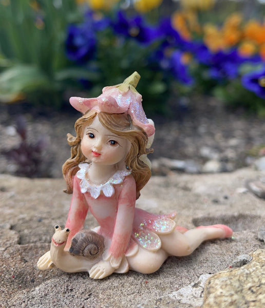 Flower garden fairy- rose pink/snail