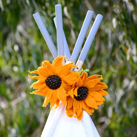 Sunflowers Teepee Topper Garland