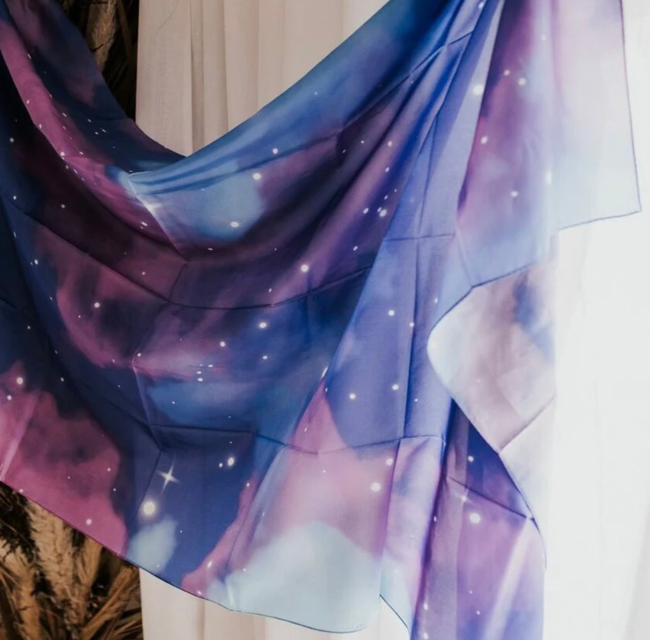 Jumbo Galaxy play silk