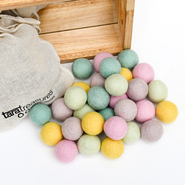 Wool Felt Balls in a Pouch - Pastel Colours 3cm 30 balls